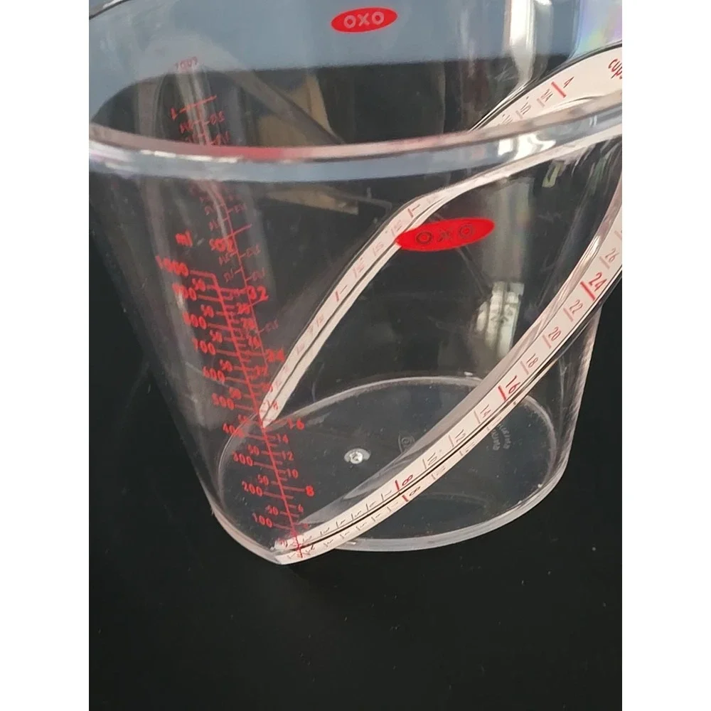 OXO Good Grips Angled Measuring 4 Cup Capacity Pour Spout Pitcher‎ Plus 2 Others